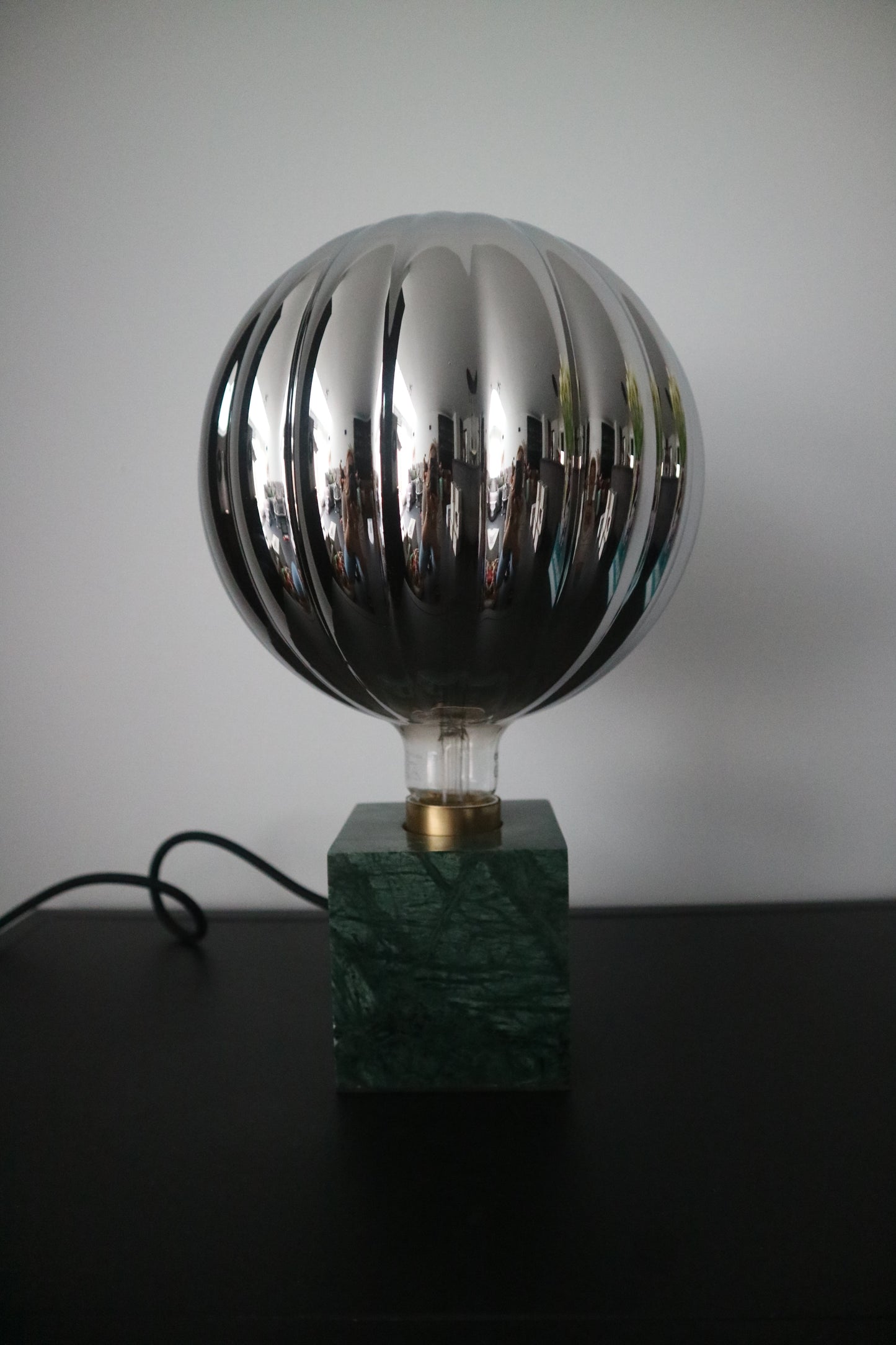 Lova Lamp - Marble Green