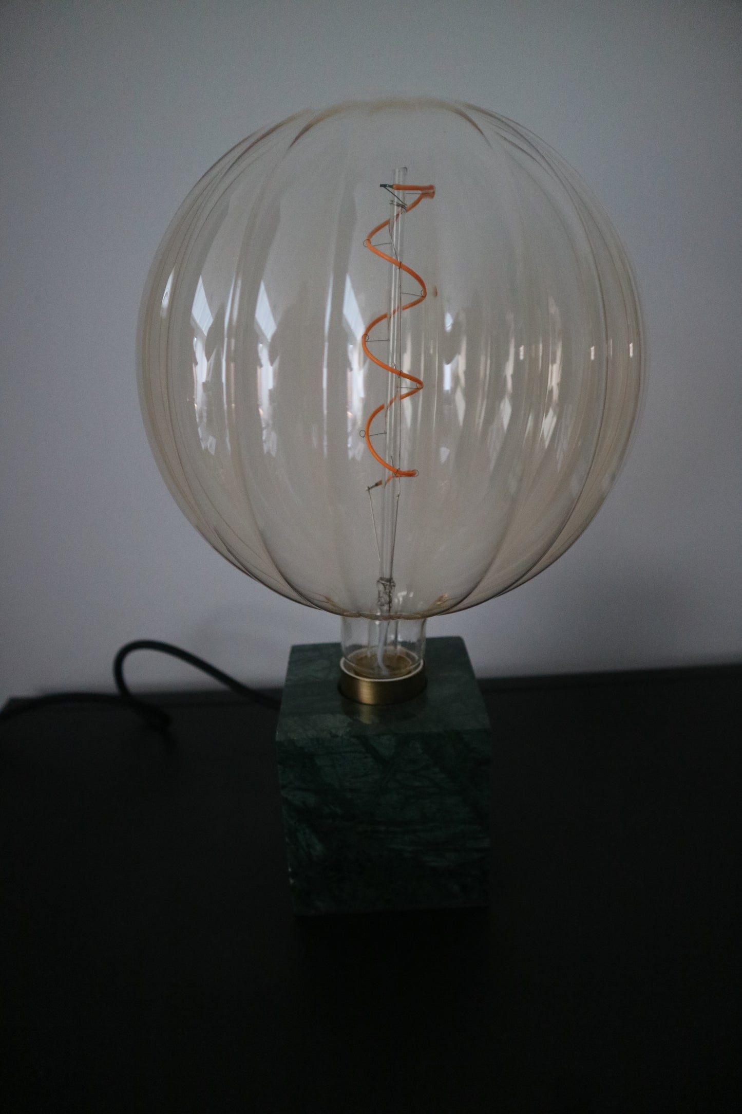 Lova Lamp - Marble Green