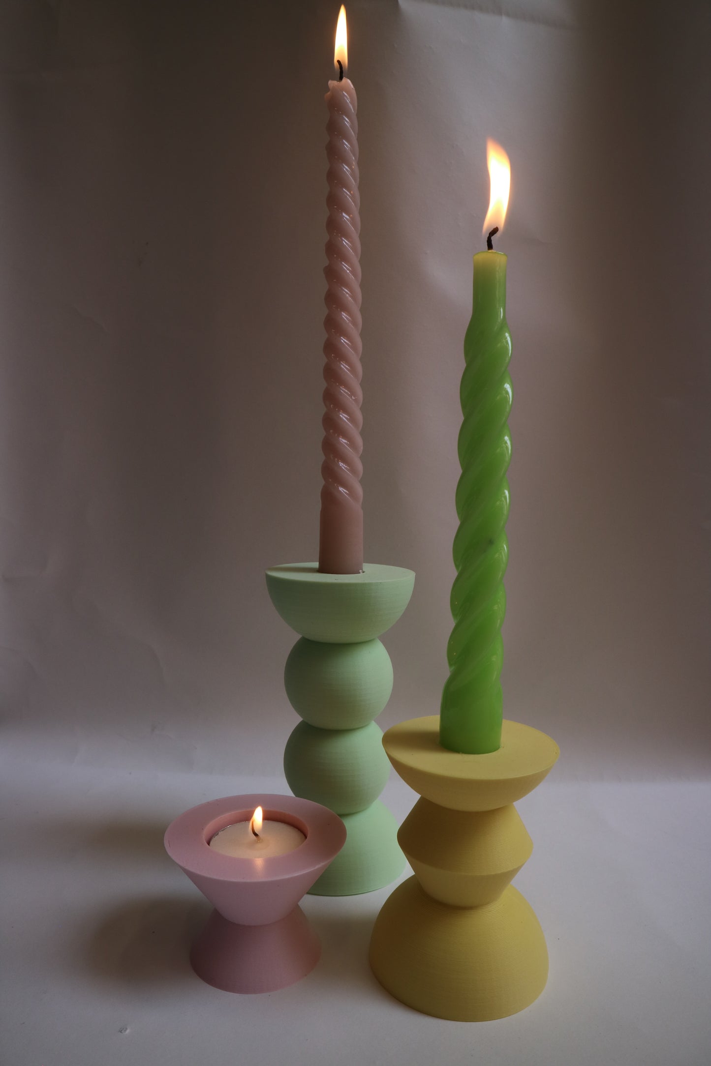 Tes Candleholders - Pastel